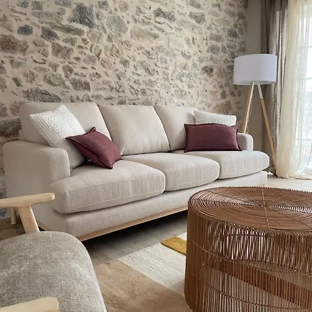 Les At Domaine Les Caizergues Апартаменты *